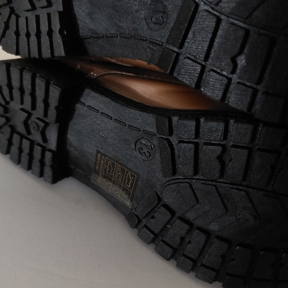 Girls Rose Gold Faux Leather Mid-Calf Lace Up NWT Combat Boots Lug Sole 13 - Picture 11 of 11